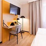 Hotel Garner East By Ihg