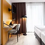 Garner East By Ihg Hotel