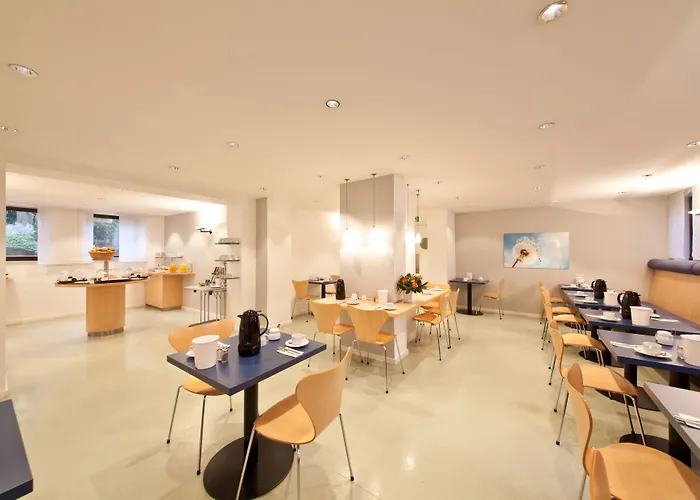 Hotel Garner East By Ihg