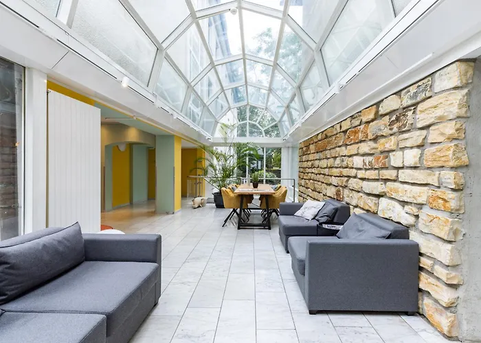 Hotel Garner East By Ihg