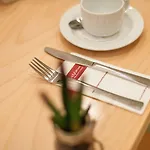 Garner East By Ihg קלן