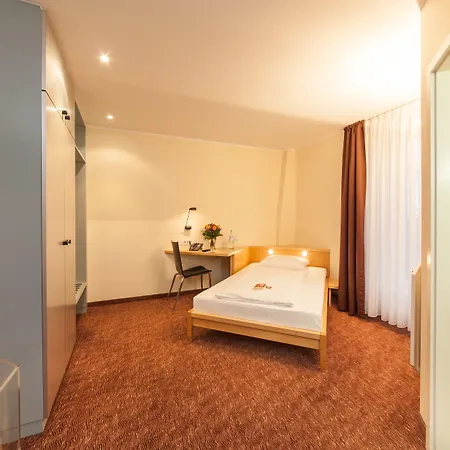 Garner East By Ihg Hotel Kolín nad Rýnem