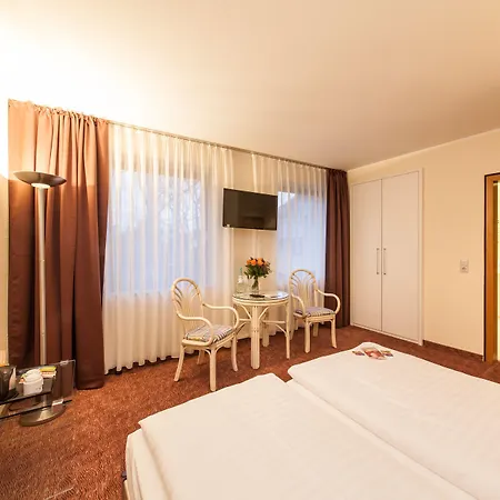 Hotel Garner East By Ihg