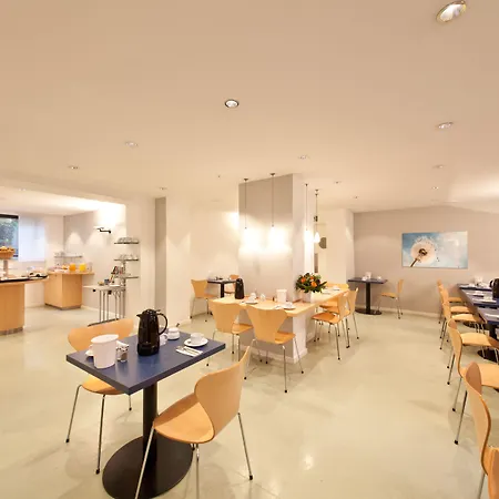 Hotel Garner East By Ihg