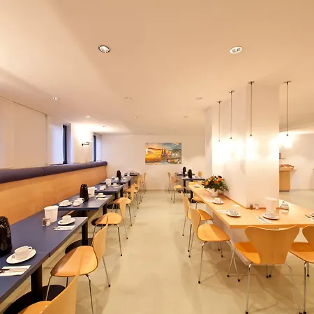 Garner East By Ihg 4* Köln