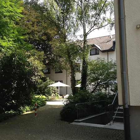 Hotel Garner East By Ihg 4*