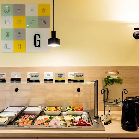 Hotel Garner East By Ihg 4*