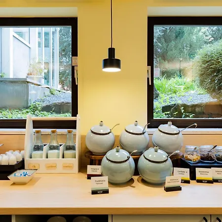 Garner East By Ihg מלון