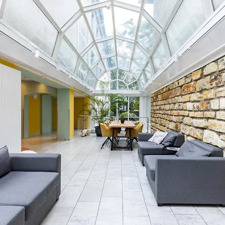 Hotel Garner East By Ihg