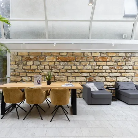 Hotel Garner East By Ihg