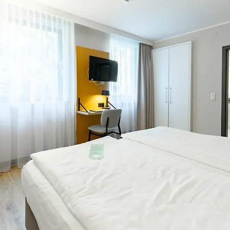 Hotel Garner East By Ihg