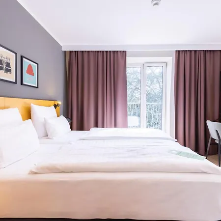 Hotel Garner East By Ihg