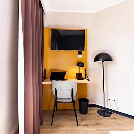 Garner East By Ihg 4*