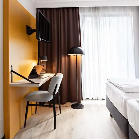 Garner East By Ihg קלן