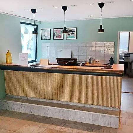 Garner East By Ihg Hotel 4*