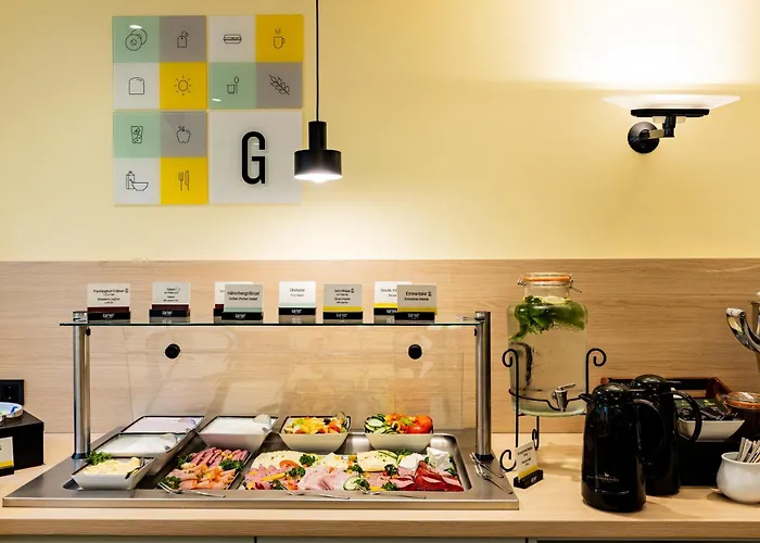 Hotel Garner East By Ihg 4*