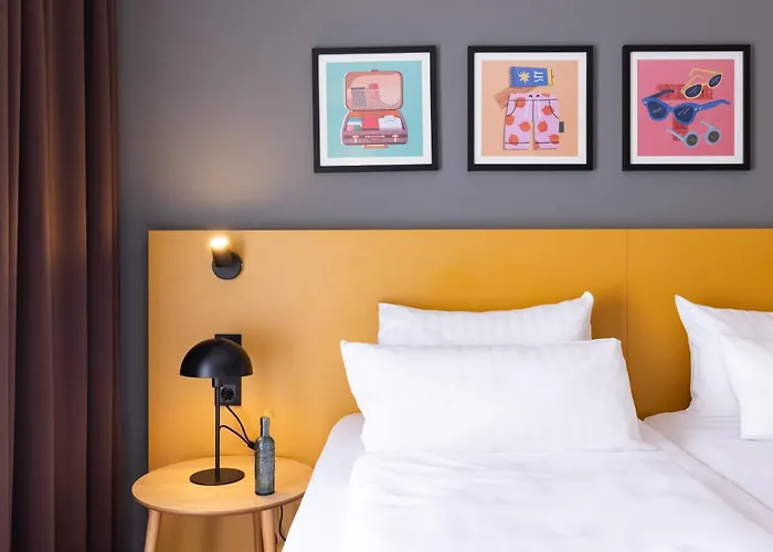 Hotel Garner East By Ihg 4*