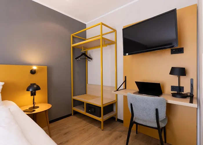 Hotel Garner East By Ihg