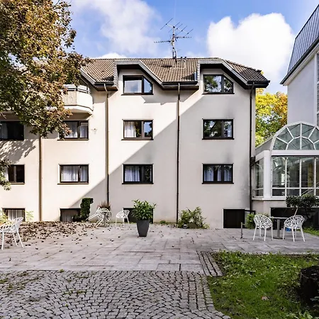 Garner East By Ihg Köln