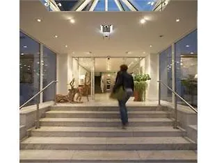 Garner Hotel Cologne East Отель