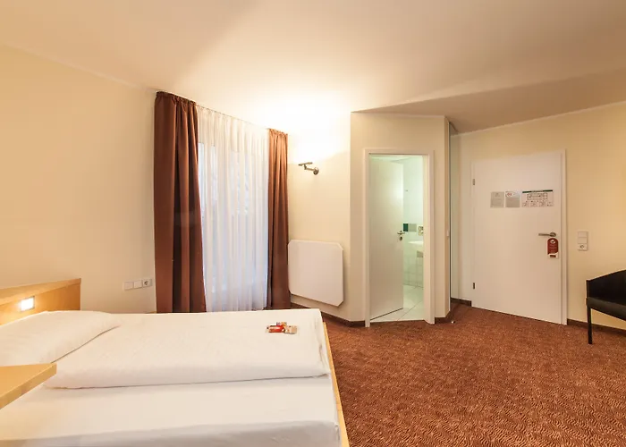 Garner East By Ihg Szálloda 4*