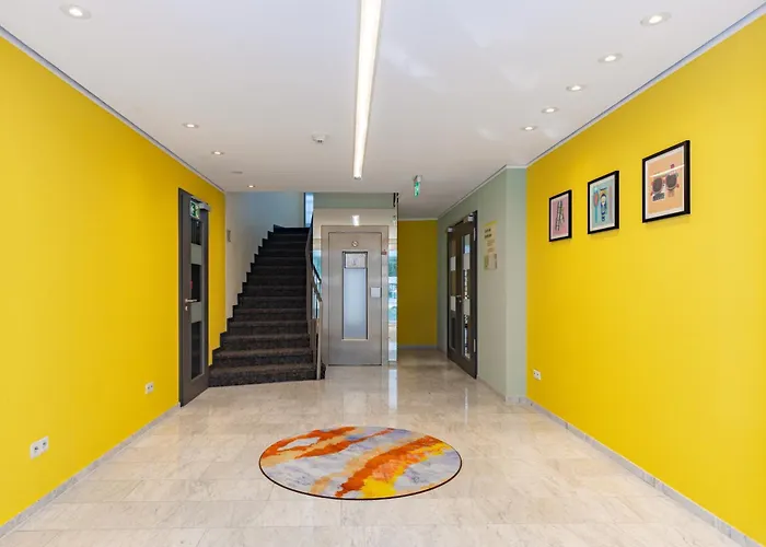 Hotel Garner East By Ihg Köln